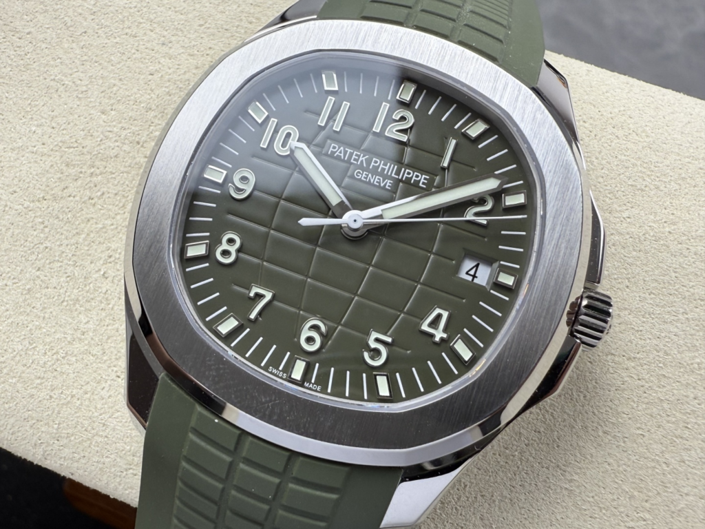 DONG HO PATEK PHILIPPE AQUANAUT 5168G CHE TAC CAO CAP MAT XANH LA TINH CHINH DAY CAO SU 42MM 13