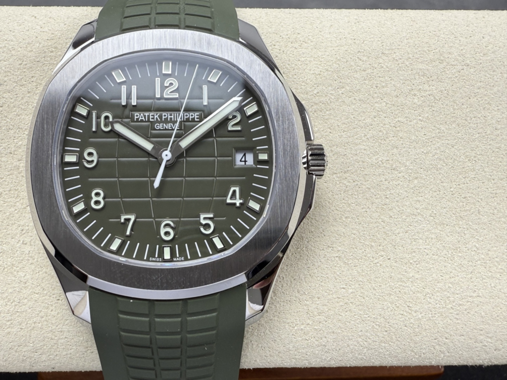 DONG HO PATEK PHILIPPE AQUANAUT 5168G CHE TAC CAO CAP MAT XANH LA TINH CHINH DAY CAO SU 42MM 14