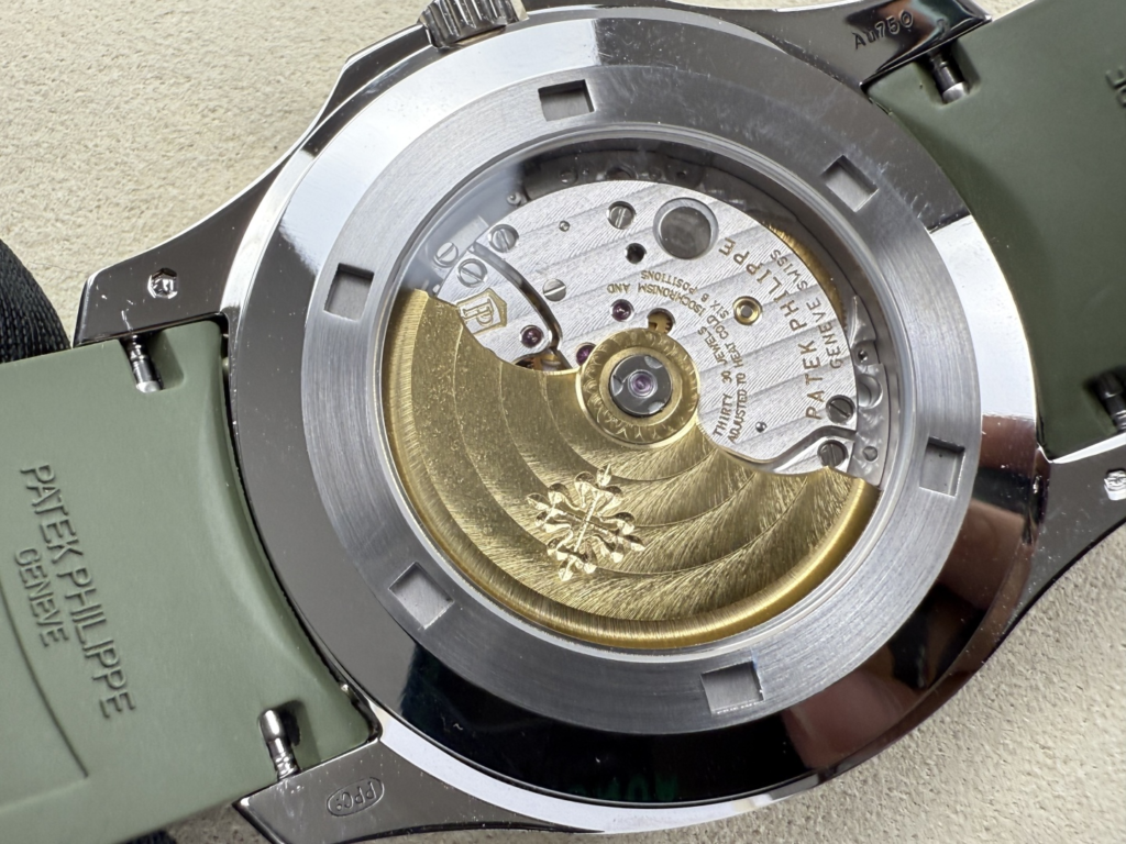 DONG HO PATEK PHILIPPE AQUANAUT 5168G CHE TAC CAO CAP MAT XANH LA TINH CHINH DAY CAO SU 42MM 5