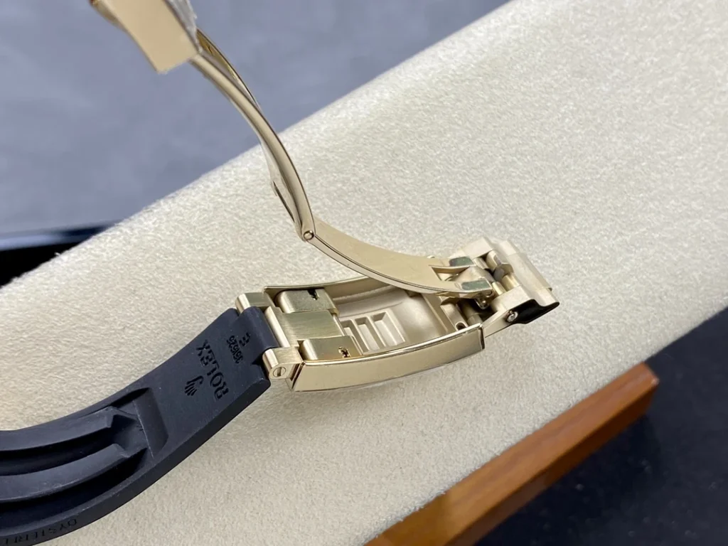 DONG HO ROLEX YACHT MASTER REPLICA TINH CHINH TRONG LUONG BAN MA VANG GOLD MAT DEN CHUAN AUTH AR FACTORY 40MM 2