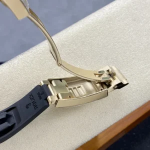DONG HO ROLEX YACHT MASTER REPLICA TINH CHINH TRONG LUONG BAN MA VANG GOLD MAT DEN CHUAN AUTH AR FACTORY 40MM 2