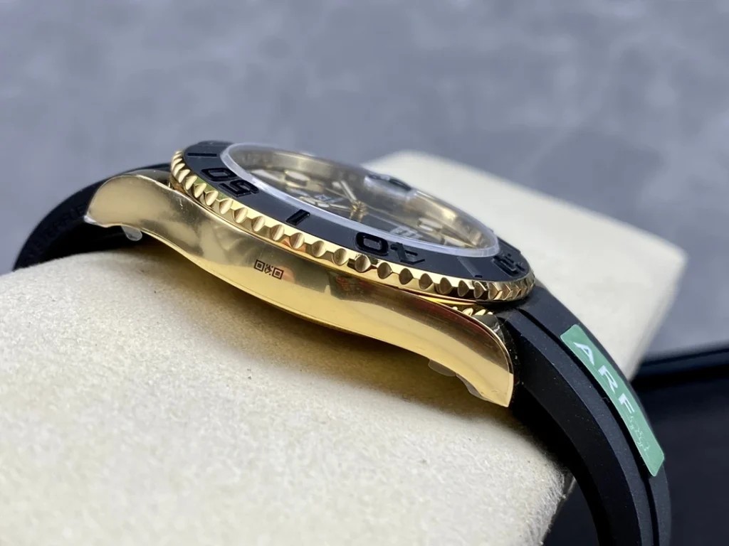 DONG HO ROLEX YACHT MASTER REPLICA TINH CHINH TRONG LUONG BAN MA VANG GOLD MAT DEN CHUAN AUTH AR FACTORY 40MM 5