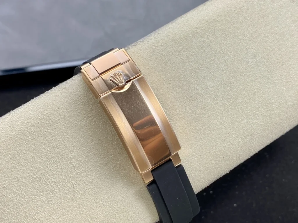 DONG HO ROLEX YACHT MASTER REPLICA TINH CHINH TRONG LUONG BAN MA VANG HONG MAT DEN CHUAN AUTH AR FACTORY 40MM 2