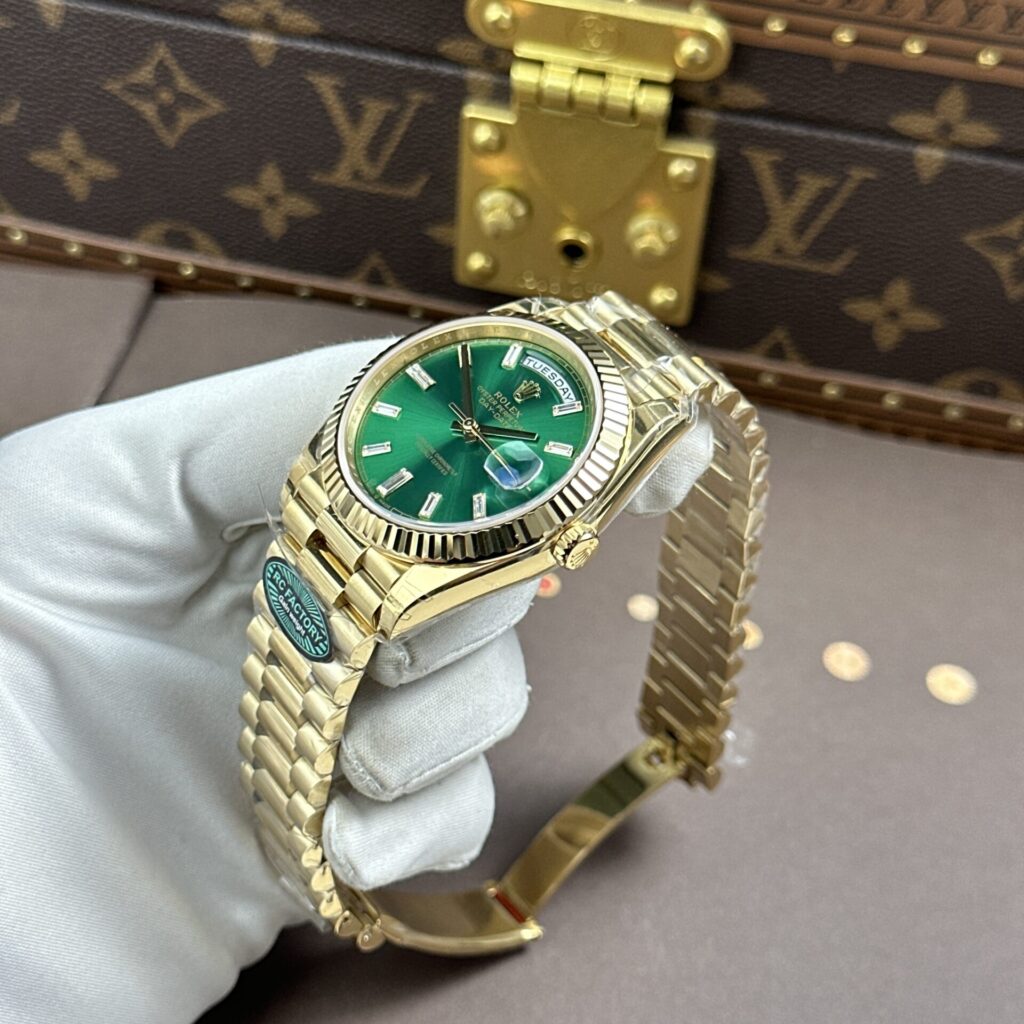 ROLEX DAY DATE M128238 0130 BEST REPLICA WATCHES GOLD PLATE GREEN DIAL BAGUETTE HOURS MOVEMENT CALIBRE 3255 SUPER CLONE RC FACTORY 40MM 15