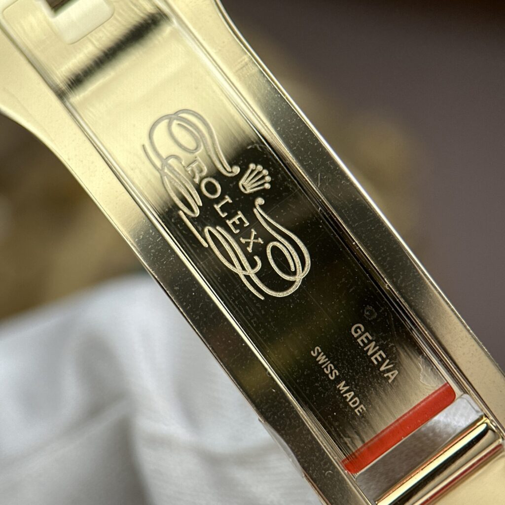 ROLEX DAY DATE M128238 0130 BEST REPLICA WATCHES GOLD PLATE GREEN DIAL BAGUETTE HOURS MOVEMENT CALIBRE 3255 SUPER CLONE RC FACTORY 40MM 7